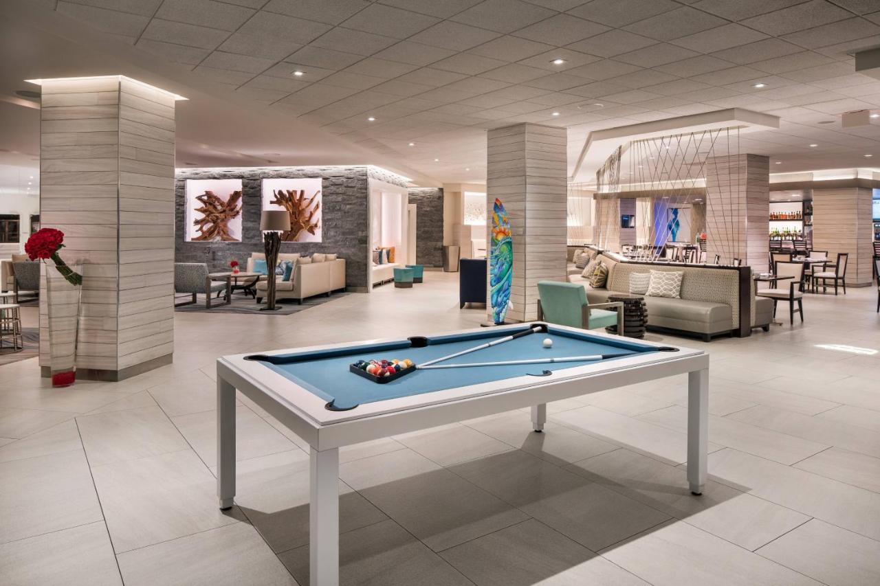 Отель Irvine Marriott Экстерьер фото